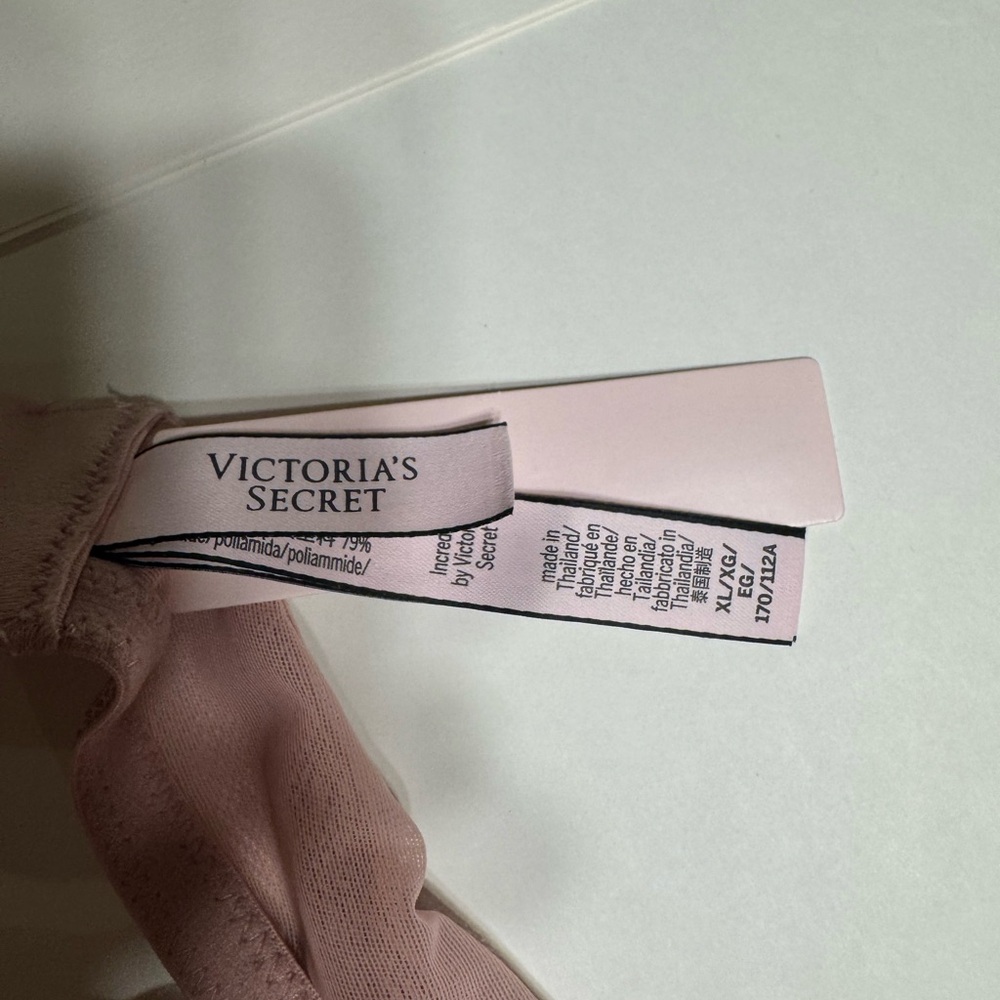 Victoria Secret Pink Lace Bodysuit. New. - Picture 6 of 6